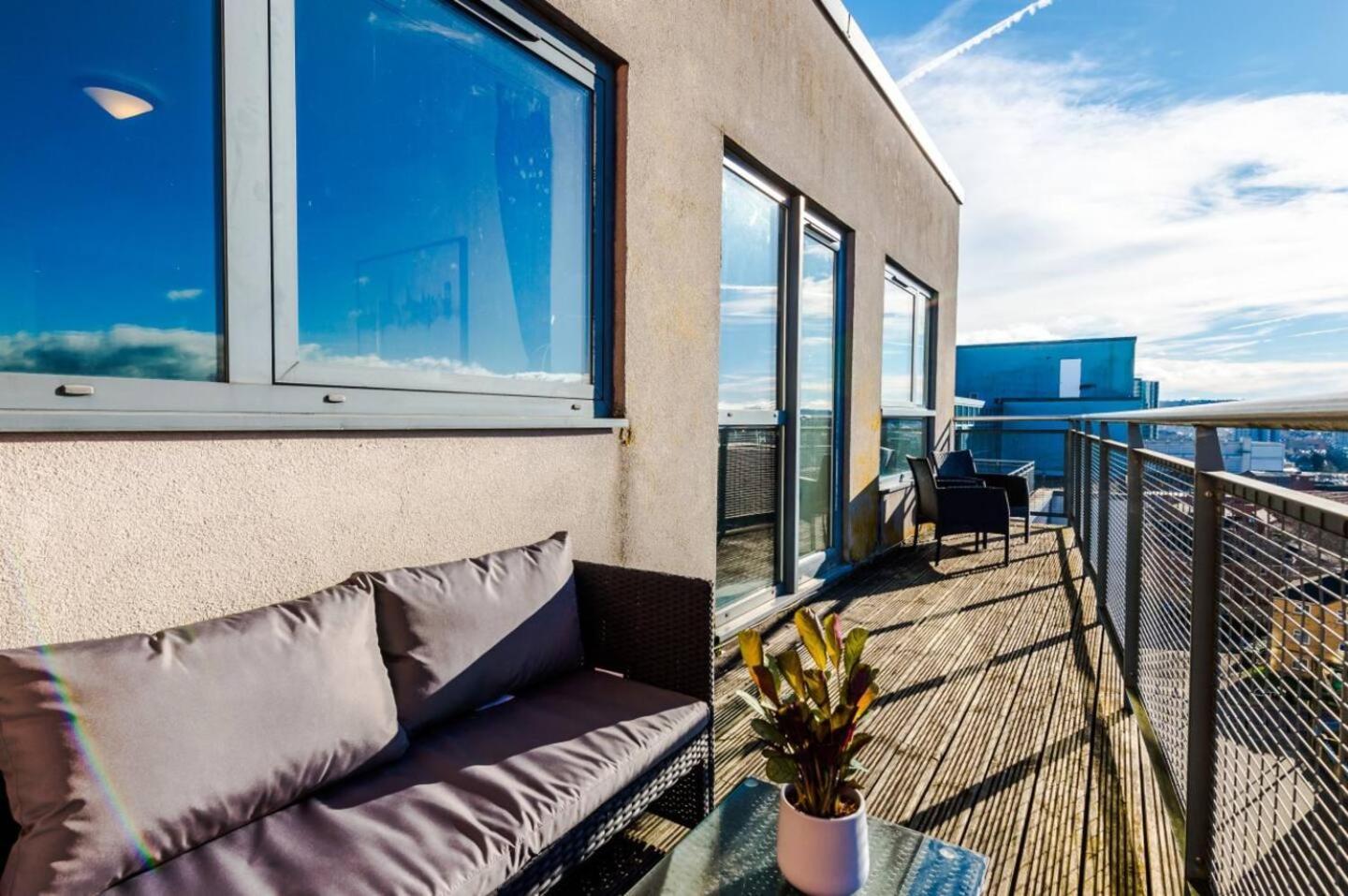 High-Spec Penthouse Central Free Parking Space Sheffield Exterior foto